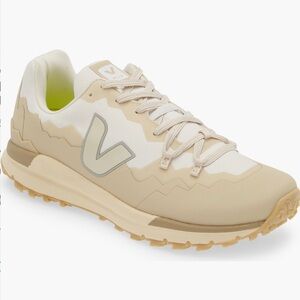 Veja x Fitz Roy Trek Water Repellent Trail Sneaker